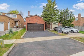 95 New Seabury Drive, York, ON , MLS #N12125478 , Image - 1