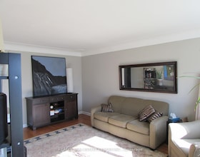 342 East 17th Street, Hamilton, ON , MLS #X12907542 , Image - 1