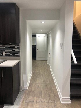 398 Schreyer Crescent, Halton, ON , MLS #W12125820 , Image - 1