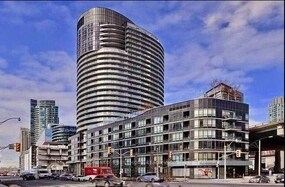 428 Lake Shore Boulevard W, Toronto, ON