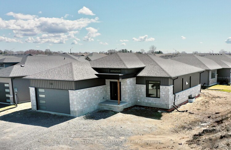 60 Hastings Park Drive, Belleville, ON, Belleville Ward