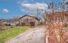 164 Macatee Place, Waterloo, ON , MLS #40700681 , Image - 1