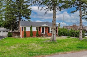 423 Smith Lane, Halton, ON , MLS #W12126193 , Image - 1