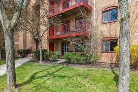 1510 Pilgrims Way W, Halton, ON , MLS #W12126312 , Image - 1