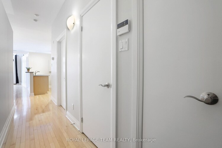 300 Powell Avenue, Dows Lake - Civic Hospital and Area, ON, 4502 - West Centre Town