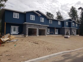 94D Frontenac Crescent, Renfrew, ON , MLS #X12126668 , Image - 1