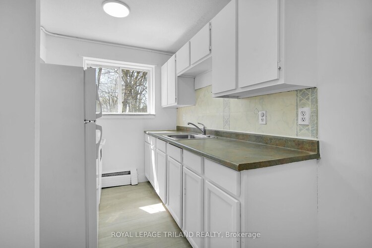 852 Trafalgar Street, London East, ON, East L