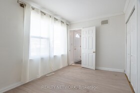 109 Dodson Street, Hamilton, ON , MLS #X12126569 , Image - 1