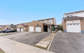 25 Nabob Crescent, Toronto, ON , MLS #E12126850 , Image - 1