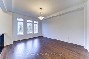 162 Mapleside Drive, Simcoe, ON