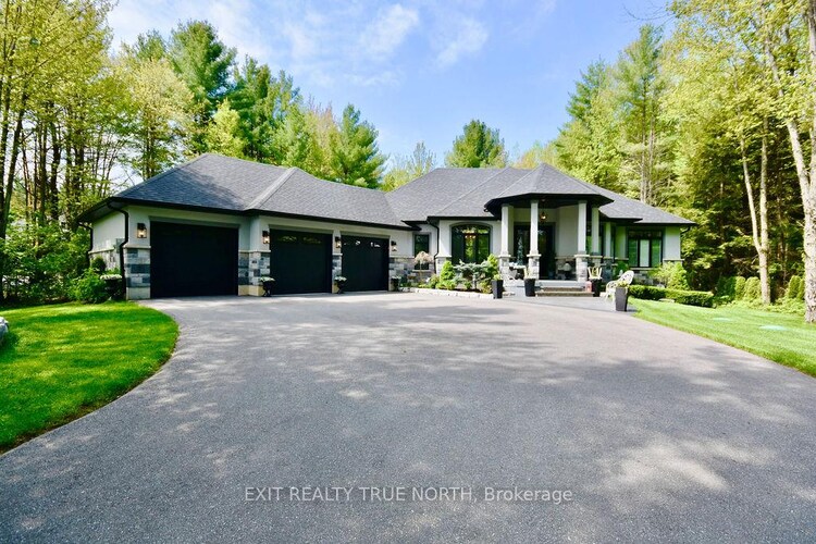 2 Sycamore Circle, Springwater, ON, Phelpston