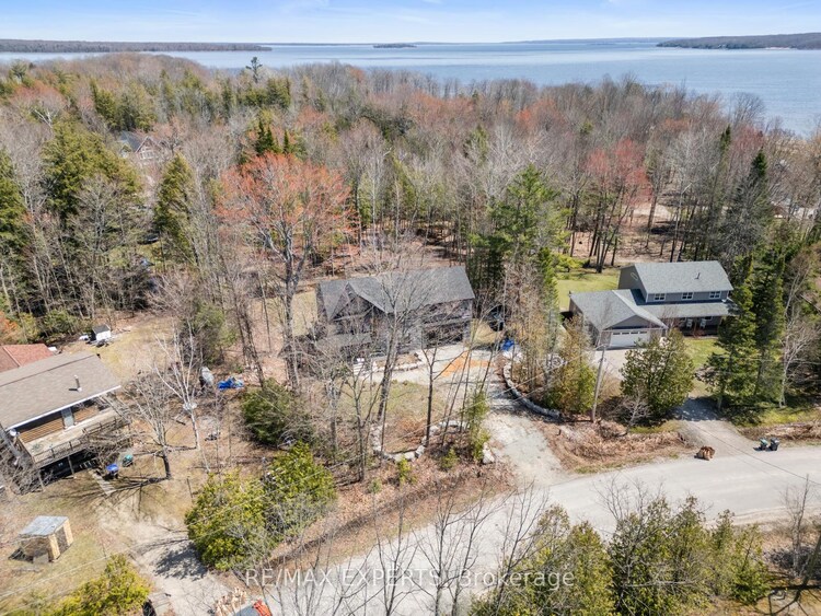 11 Joliet Crescent, Tiny, ON, Rural Tiny