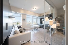 111 St Clair Avenue W, Toronto, ON , MLS #C12127436 , Image - 1
