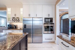 50 Lloyminn Avenue, Hamilton, ON