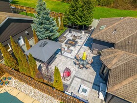 202 Michael Drive, Niagara, ON , MLS #X12595624 , Image - 1