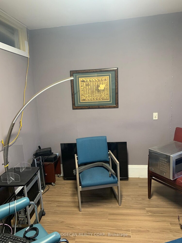 7 Welland Avenue, St. Catharines, ON, 451 - Downtown