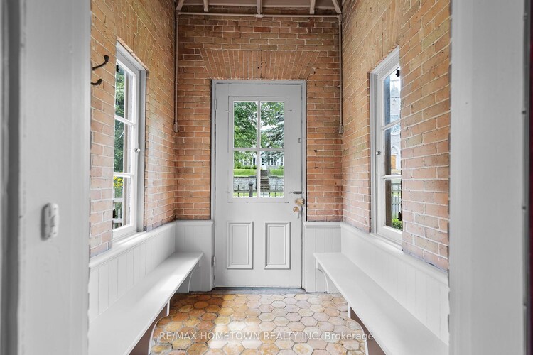 157 DIBBLE Street W, Prescott, ON, 808 - Prescott