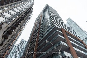 8 Mercer Street, Toronto, ON