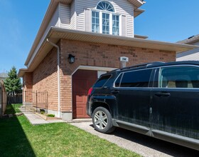 264 Holbeach Court, Waterloo, ON , MLS #X13233780 , Image - 1