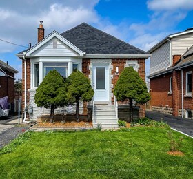 112 Tragina Avenue S, Hamilton, ON , MLS #X12129173 , Image - 1