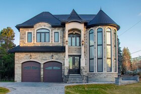 176 Old Harwood Avenue N, Durham, ON