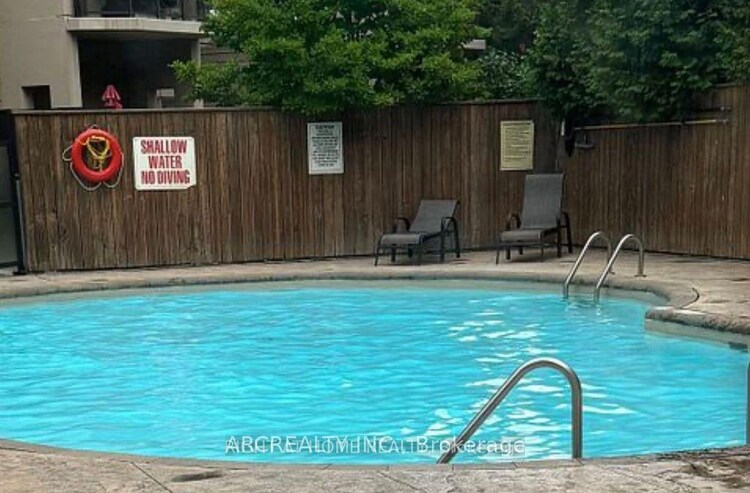 2 Maison Parc Court, Vaughan, ON, Lakeview Estates