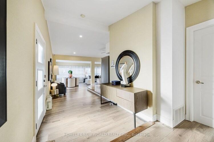 8&12 Mac Avenue, Georgina, ON, Keswick South