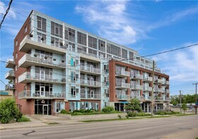 42 Bridgeport Road E, Waterloo, ON , MLS #40712962 , Image - 1