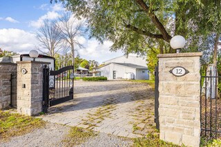 12 Mac Avenue, Georgina, ON