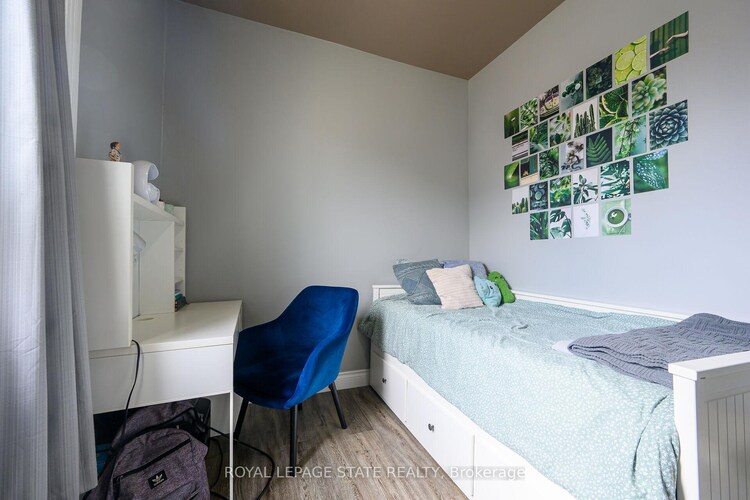 129 Dundurn Street N, Hamilton, ON, Strathcona