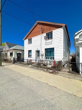 75 Croatia Avenue, Cochrane, ON , MLS #T12129682 , Image - 1