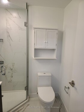 7 Golden Lion Heights Boulevard, Toronto, ON , MLS #C12130152 , Image - 1