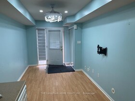 4975 Southampton Drive, Peel, ON , MLS #W12130562 , Image - 1