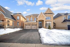 10 Agincourt Circle, Peel, ON , MLS #W12601928 , Image - 1