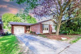 19 Windingway Crescent, Middlesex, ON , MLS #X12130431 , Image - 1