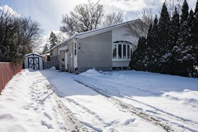 352 Taylor Mills Drive N, York, ON , MLS #N12130679 , Image - 1