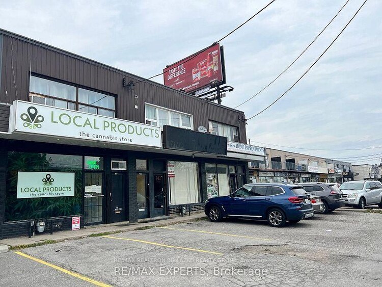 704 Wilson Avenue, Toronto, ON, Downsview-Roding-CFB