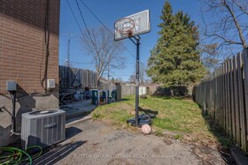 231 Perth Street, Leeds and Grenvi, ON , MLS #X12130903 , Image - 1