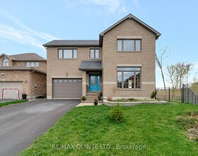 10 Meagher Place, Hastings, ON , MLS #X12448131 , Image - 1