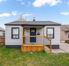 13 Tudor Avenue, Durham, ON