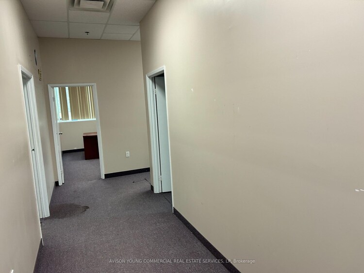 25 Lesmill Road, Toronto, ON, St. Andrew-Windfields