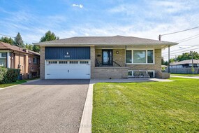 215 Searle Avenue, Toronto, ON