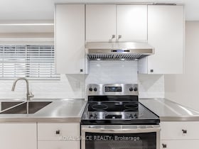 121 Whitwell Drive, Peel, ON , MLS #W12311866 , Image - 1