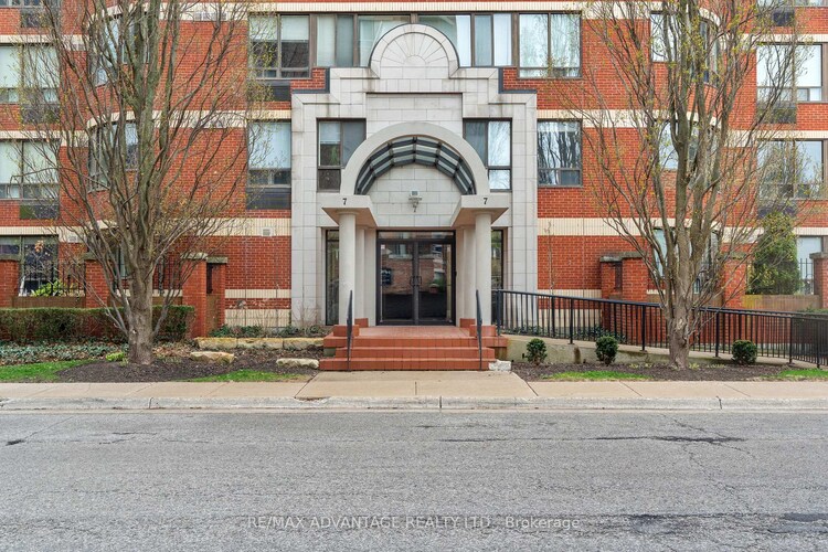 7 Picton Street, London East, ON, East F