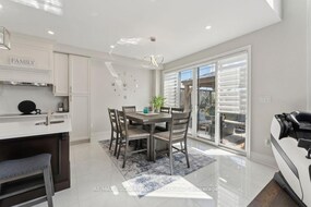 54 CHIPMAN Avenue, Hamilton, ON