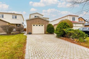 9 Lady Bower Crescent, Toronto, ON
