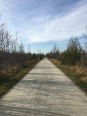135 Escarpment Crescent W, Simcoe, ON , MLS #S12132443 , Image - 1