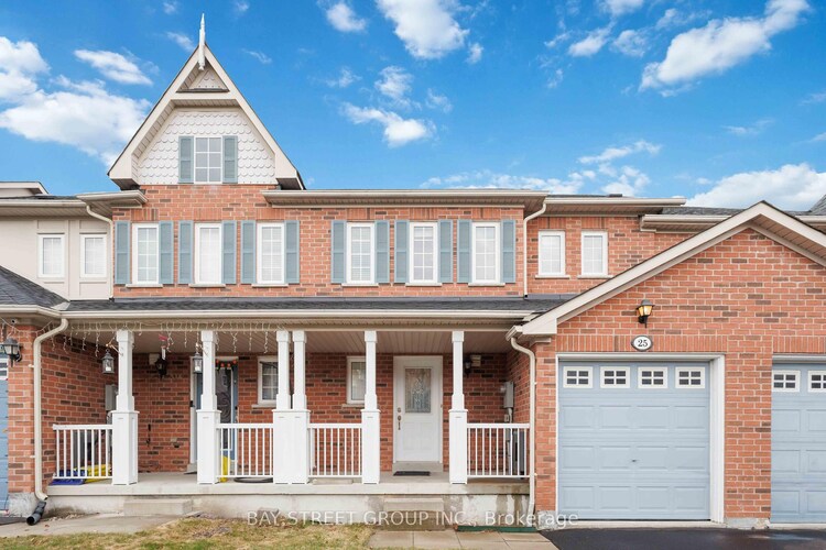 25 Maple Ridge Crescent, Markham, ON, Greensborough