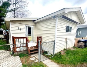 82 Seventh Street, Simcoe, ON