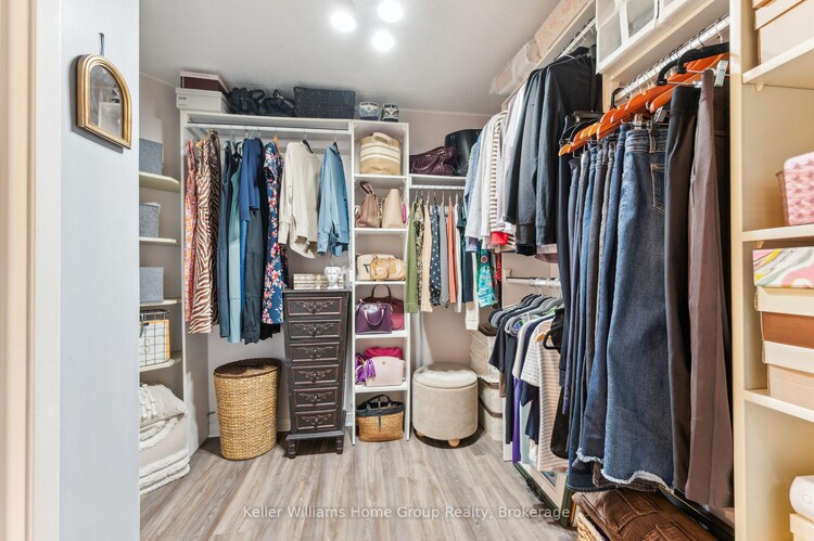 8 Christopher Court, Guelph, ON, Kortright West